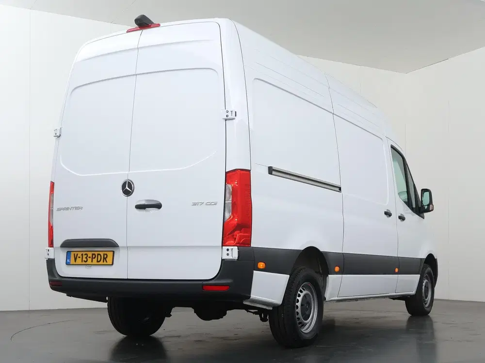 Mercedes-Benz Sprinter 317 CDI L2 H2 Pro uit 2024, foto 2
