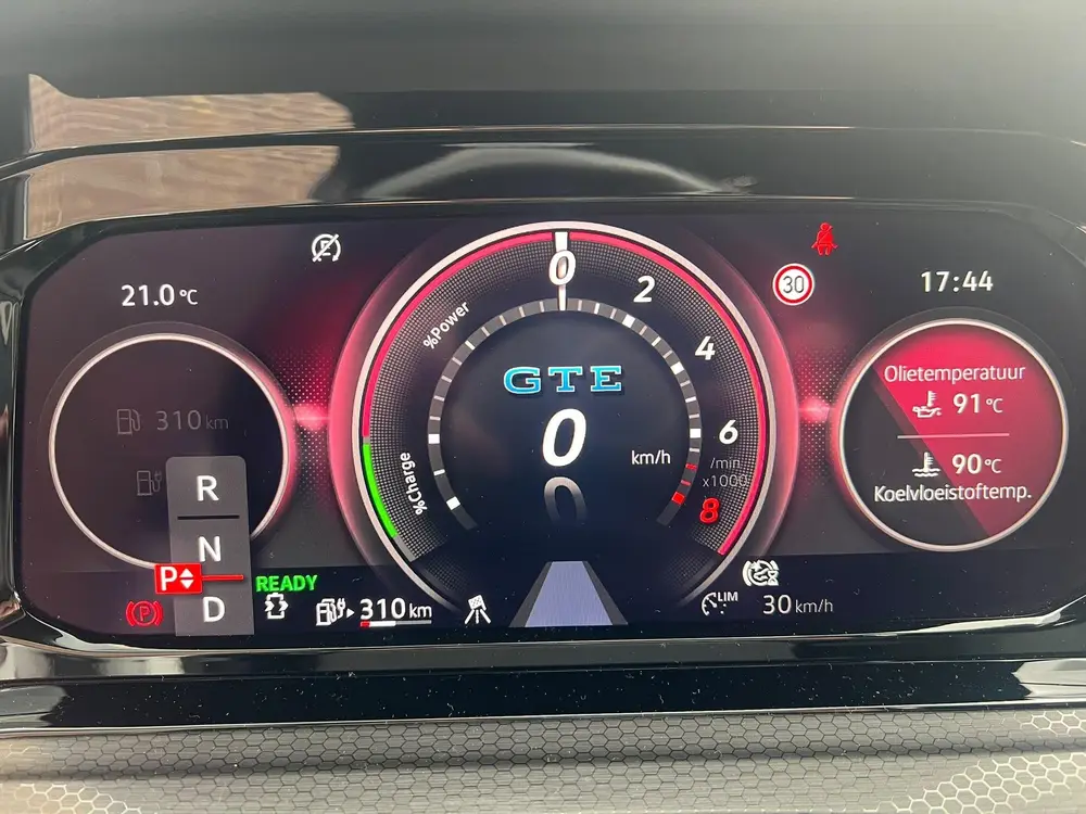 Volkswagen Golf 1.4 eHybrid GTE | 245 PK | Automaat | Parkee uit 2021, foto 4
