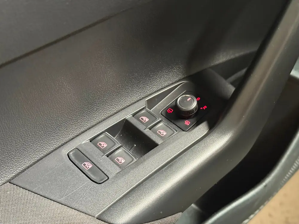 Volkswagen POLO 1.0 TSI Highline | Pano | ACC | PDC | Stoelv uit 2019, foto 11