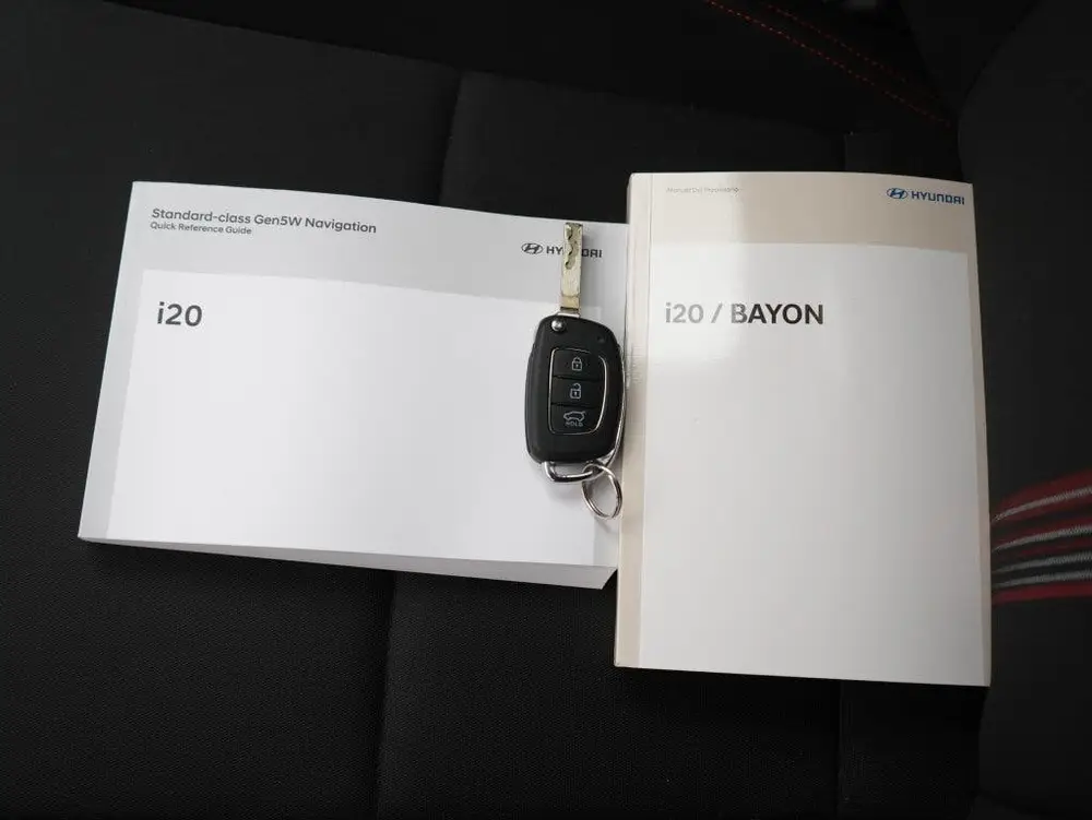 Hyundai i20 1.2 N Line uit 2025, foto 11