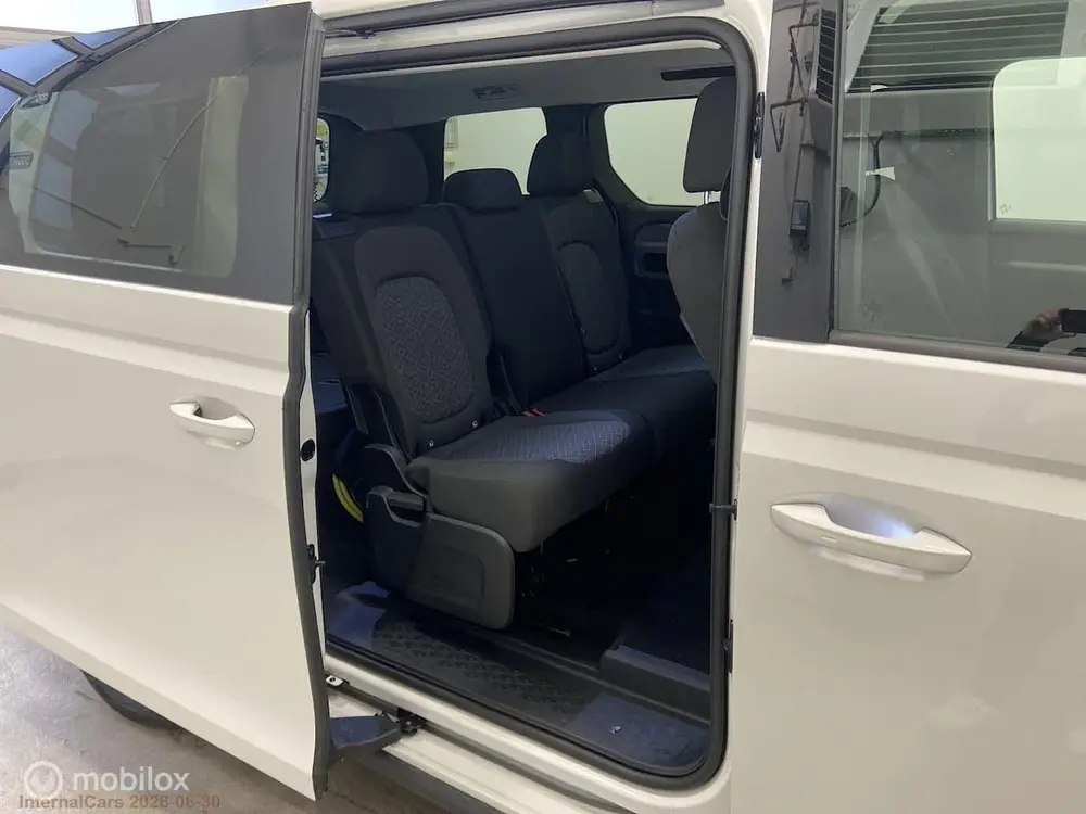 Volkswagen ID. Buzz Pro 86 kWh LWB 7p. Trekhaak uit 2025, foto 10