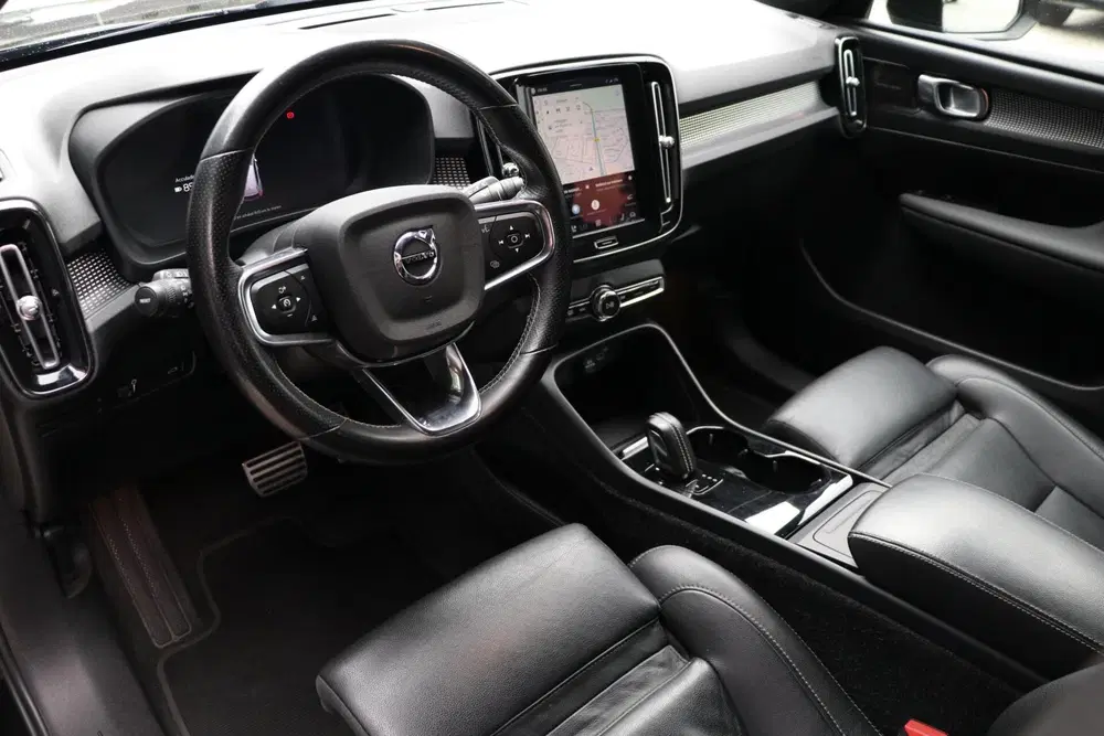 Volvo XC40 Recharge P8 AWD 78kWh uit 2021, foto 12