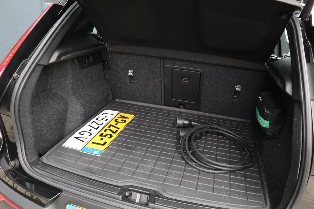 Volvo XC40 Recharge P8 AWD 78kWh uit 2021, foto 14