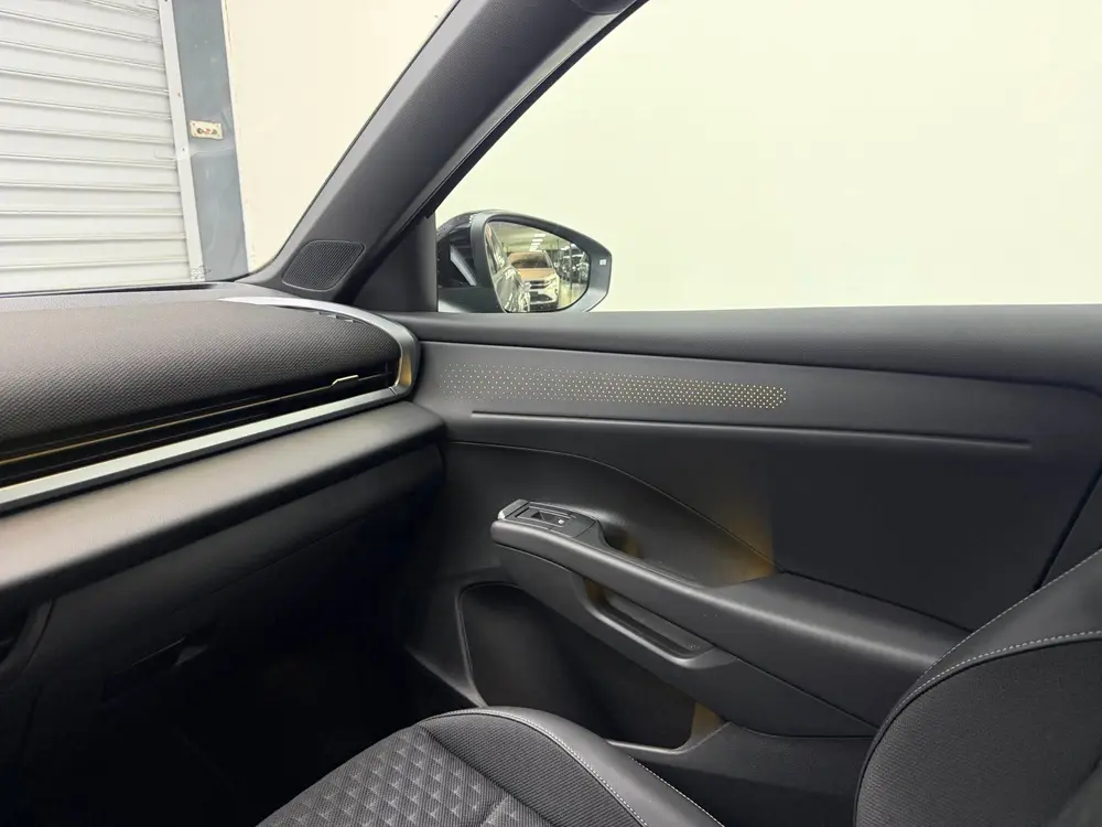 Volkswagen T-Roc 1.5 eTsi R-Line Edition - Nieuwe model - El uit 2026, foto 14