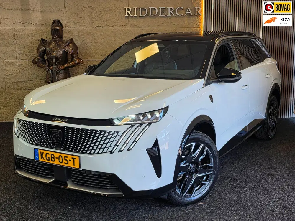 Peugeot 5008 1.2 Hybrid 136 GT-Line 7p uit 2025