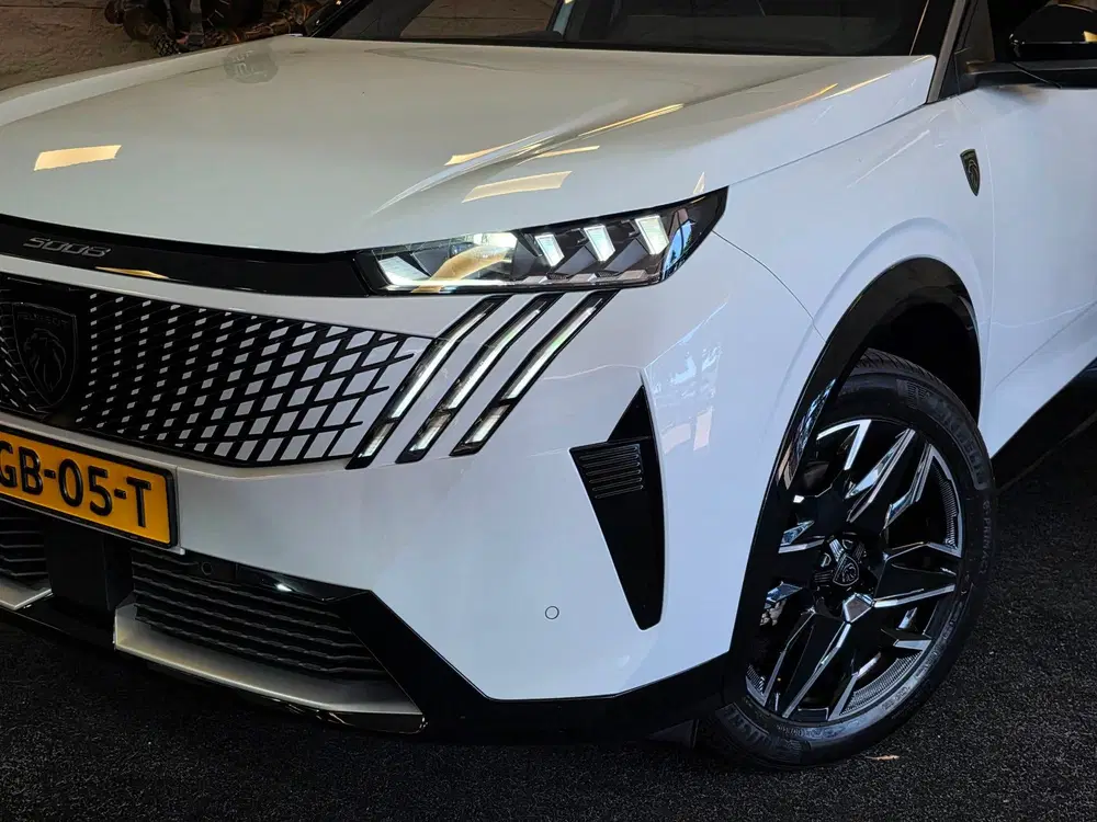Peugeot 5008 1.2 Hybrid 136 GT-Line 7p uit 2025, foto 5