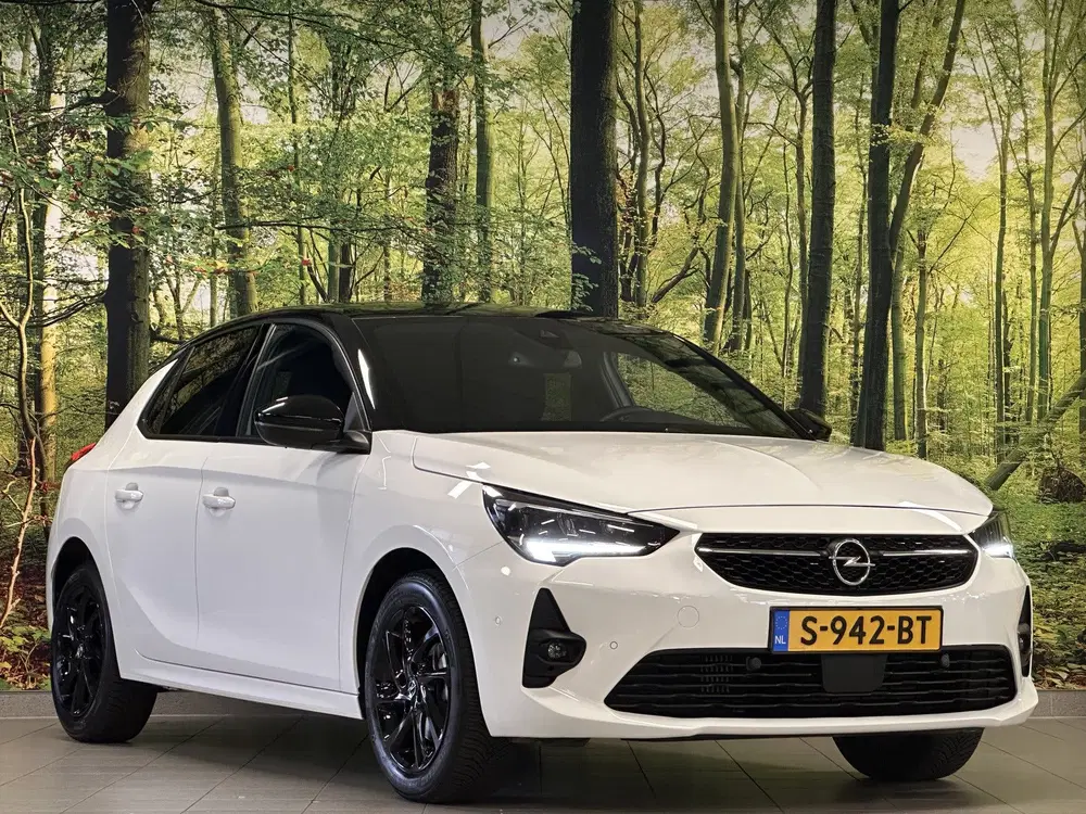 Opel Corsa 1.2 GS Line uit 2022, foto 3