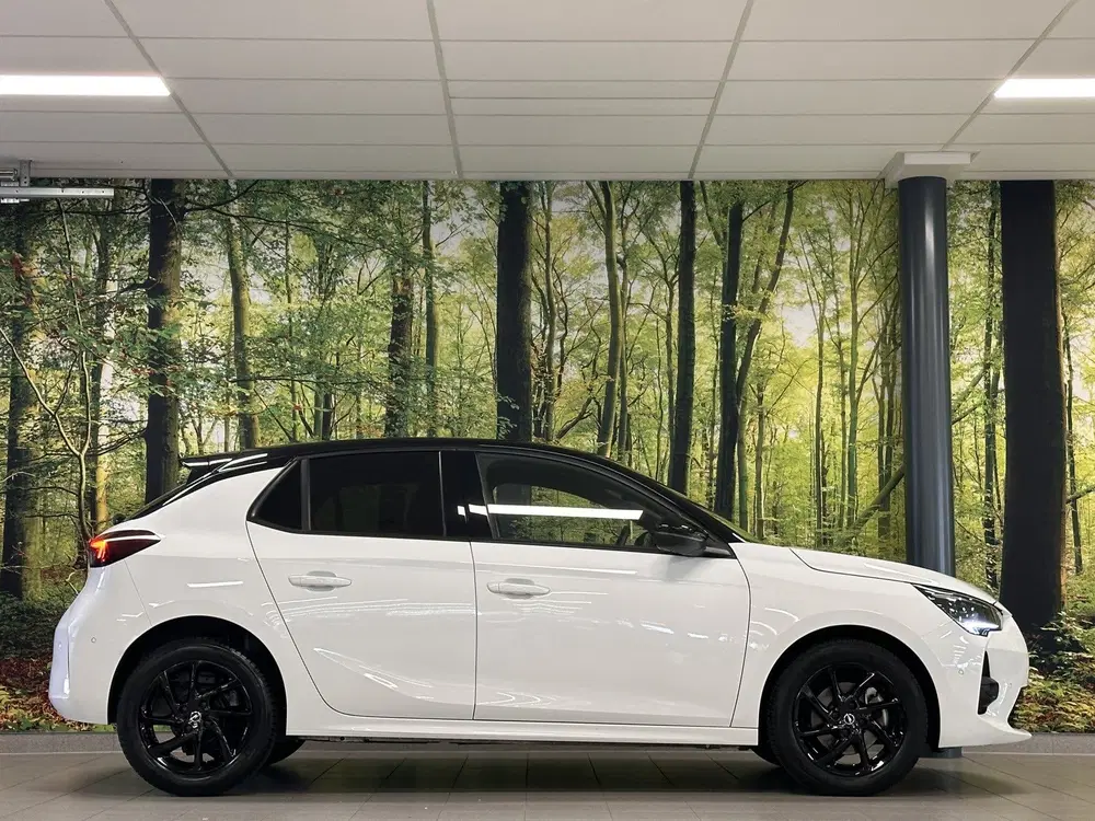 Opel Corsa 1.2 GS Line uit 2022, foto 4