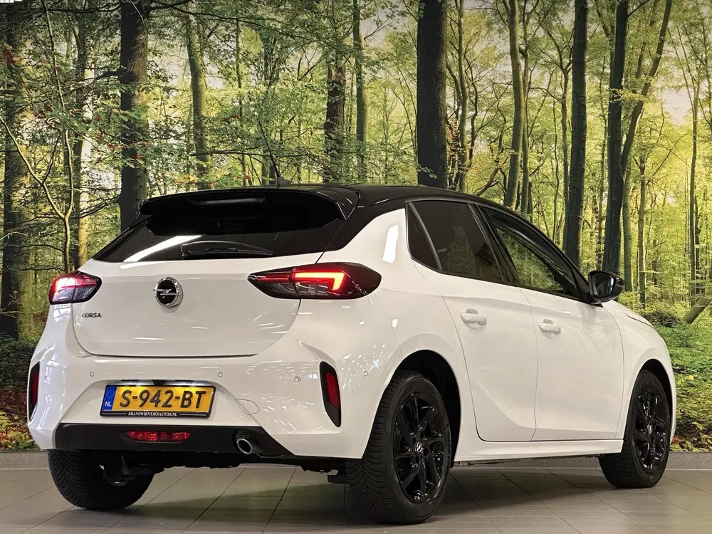 Opel Corsa 1.2 GS Line uit 2022, foto 5