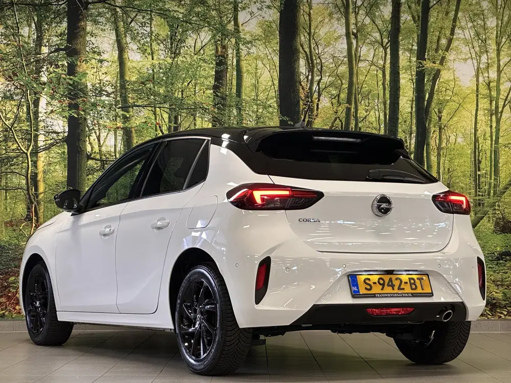 Opel Corsa 1.2 GS Line uit 2022, foto 6