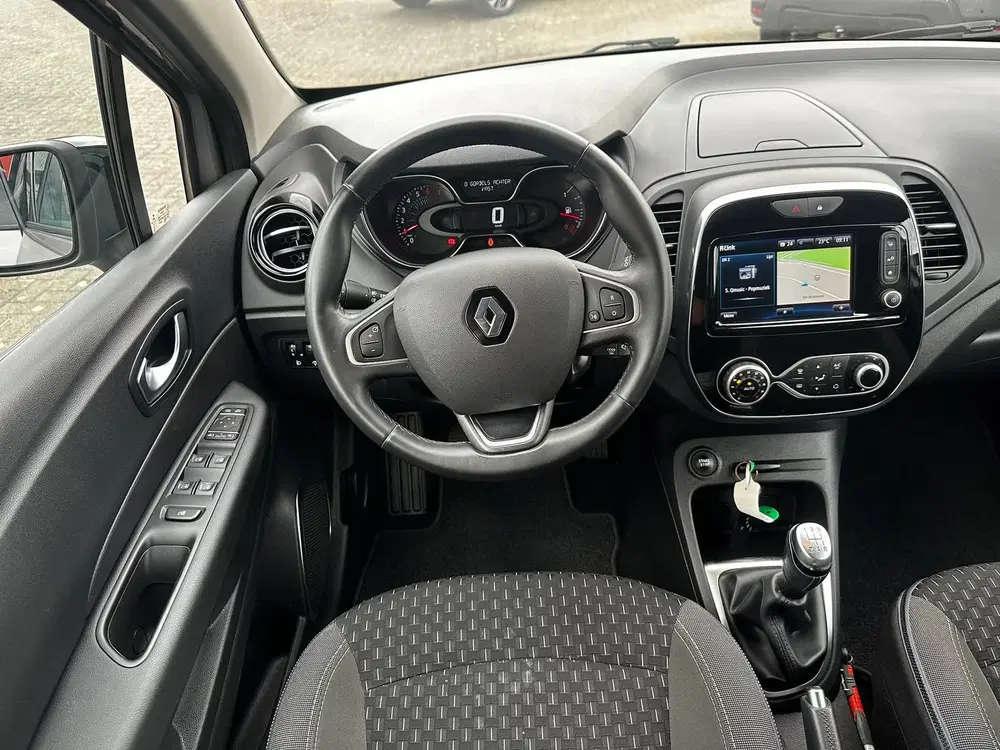 Renault Captur 0.9 TCe Intens Camera uit 2019, foto 13