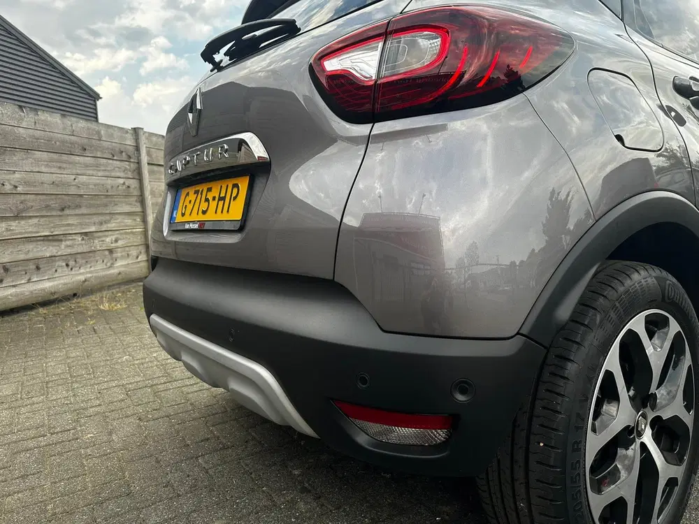 Renault Captur 0.9 TCe Intens Camera uit 2019, foto 8
