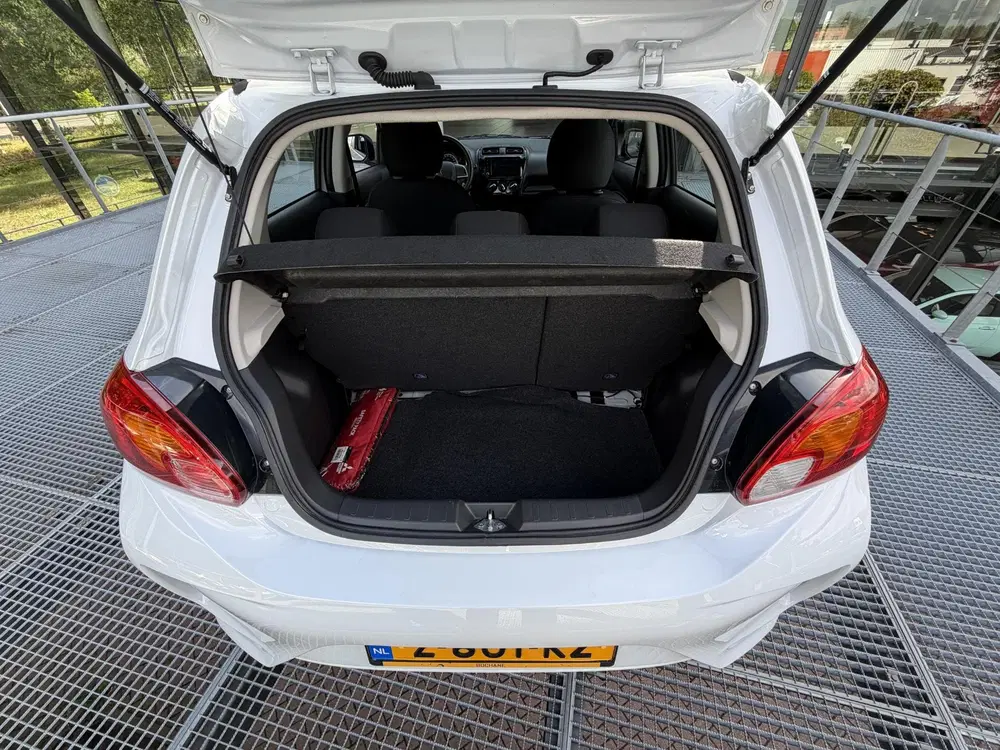 Mitsubishi Space Star 1.2 Connect+ uit 2024, foto 8