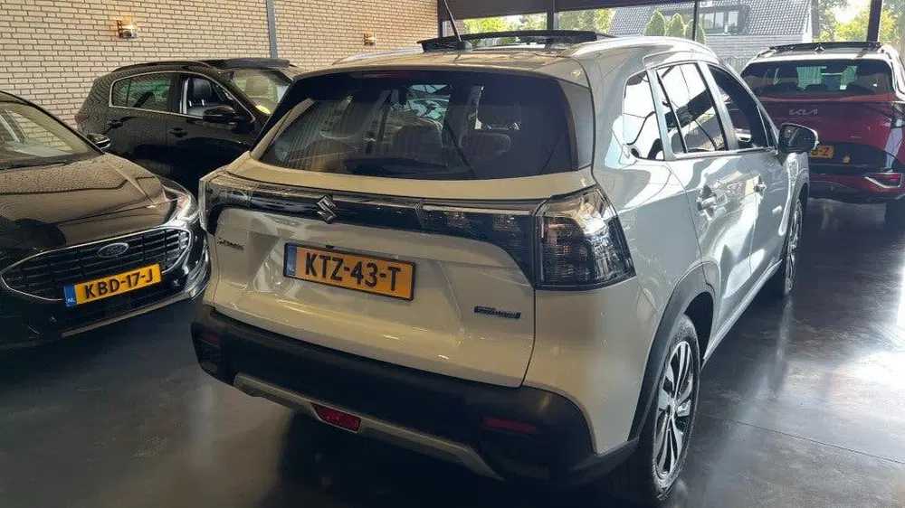 Suzuki S-Cross 1.4 Boosterjet Style Smart Hybrid 360 cama uit 2026, foto 7