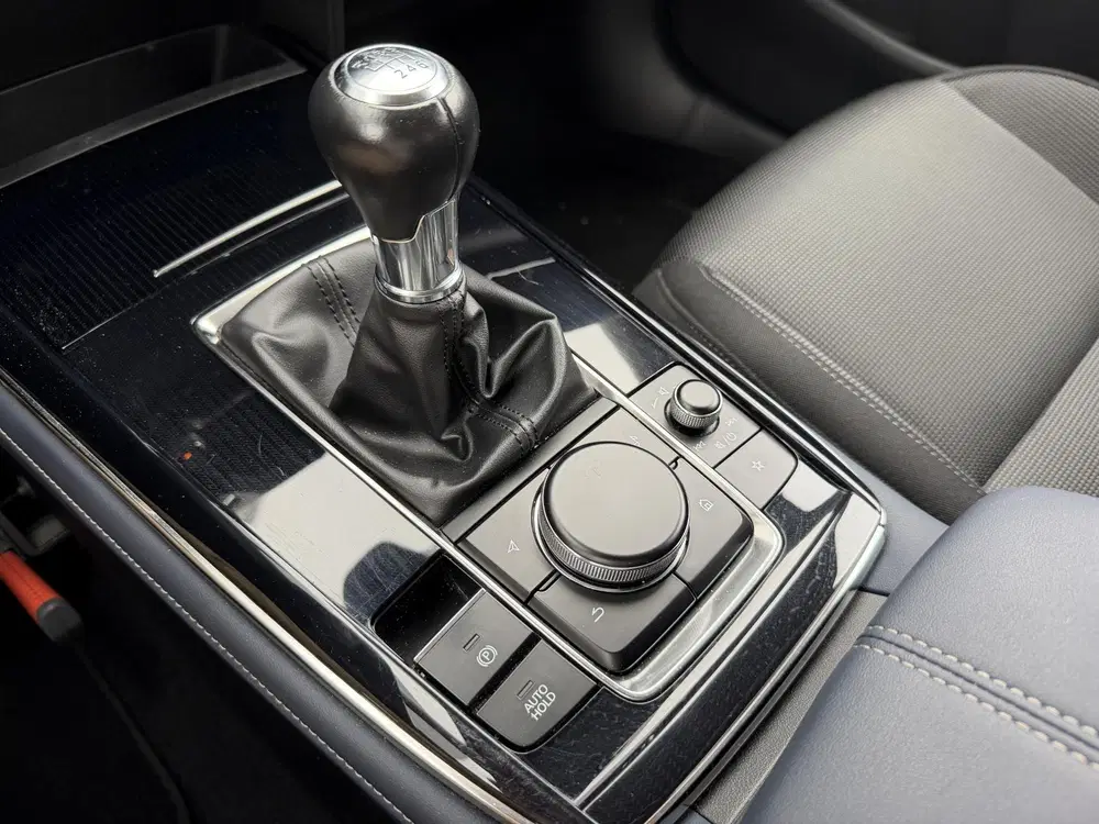 Mazda CX-30 2.0 e-SkyActiv-X M Hybrid Comfort uit 2020, foto 15