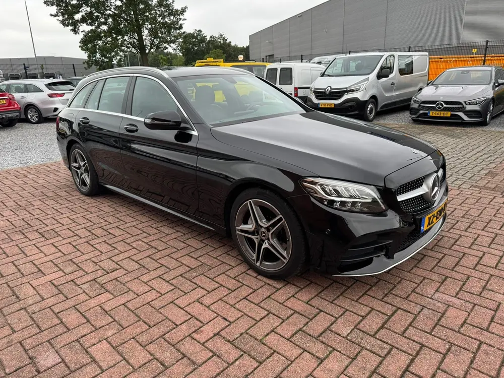 Mercedes-Benz C-Klasse 160 Business Solution AMG uit 2019, foto 3