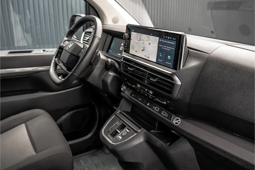 Citroën Jumpy 2.0 BlueHDi uit 2024, foto 2