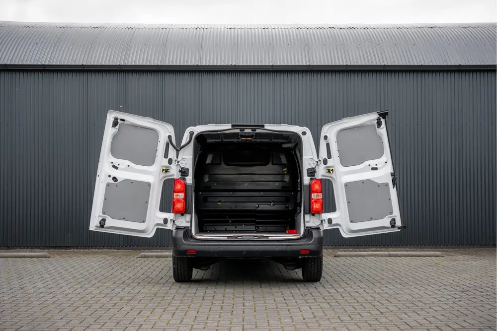 Citroën Jumpy 2.0 BlueHDi uit 2024, foto 9