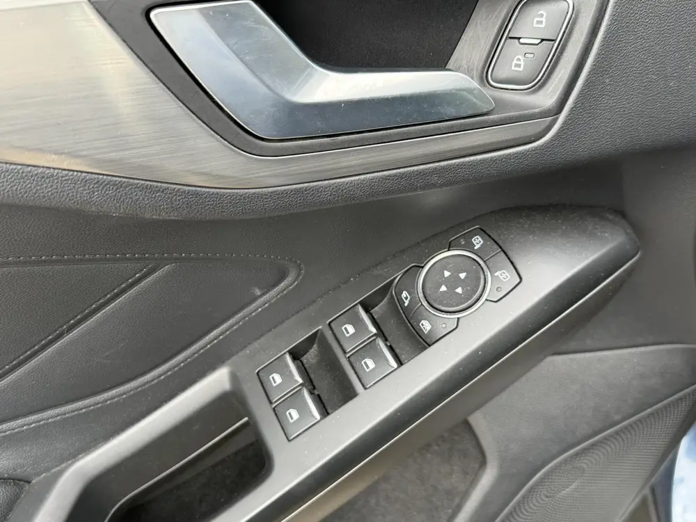 Ford Focus 1.0 EcoBoost Titanium + uit 2019, foto 13