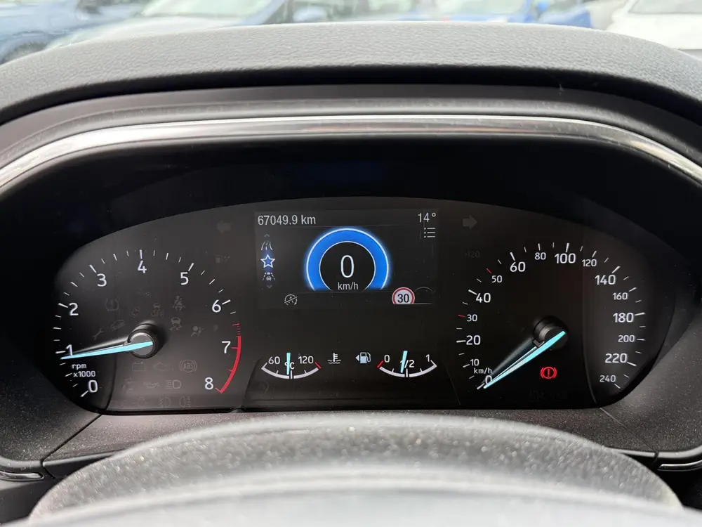 Ford Focus 1.0 EcoBoost Titanium + uit 2019, foto 19