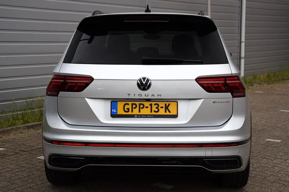 Volkswagen TIGUAN 1.4 TSI eHybrid R-Line Binnen&Buiten+*190D uit 2021, foto 9