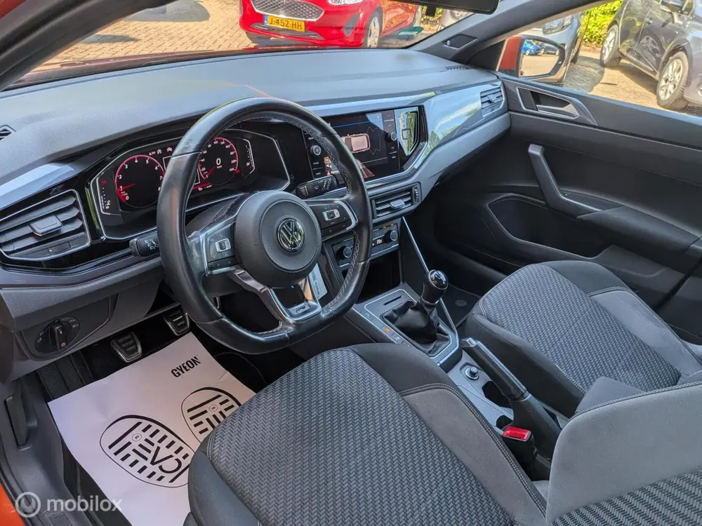 Volkswagen Polo 1.0 TSI Highline Business 2x R-Line LED ETC uit 2020, foto 3