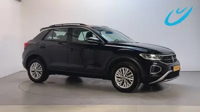 Volkswagen T-Roc 1.5 TSI 150pk DSG Life Business Camera Navi uit 2022