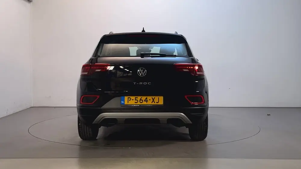 Volkswagen T-Roc 1.5 TSI 150pk DSG Life Business Camera Navi uit 2022, foto 10