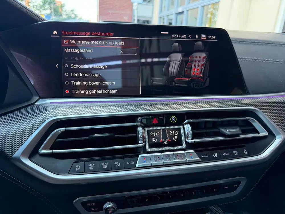 BMW X6 BOMVOLLE xDrive40i 2020 – Unieke custom ui uit 2020, foto 16