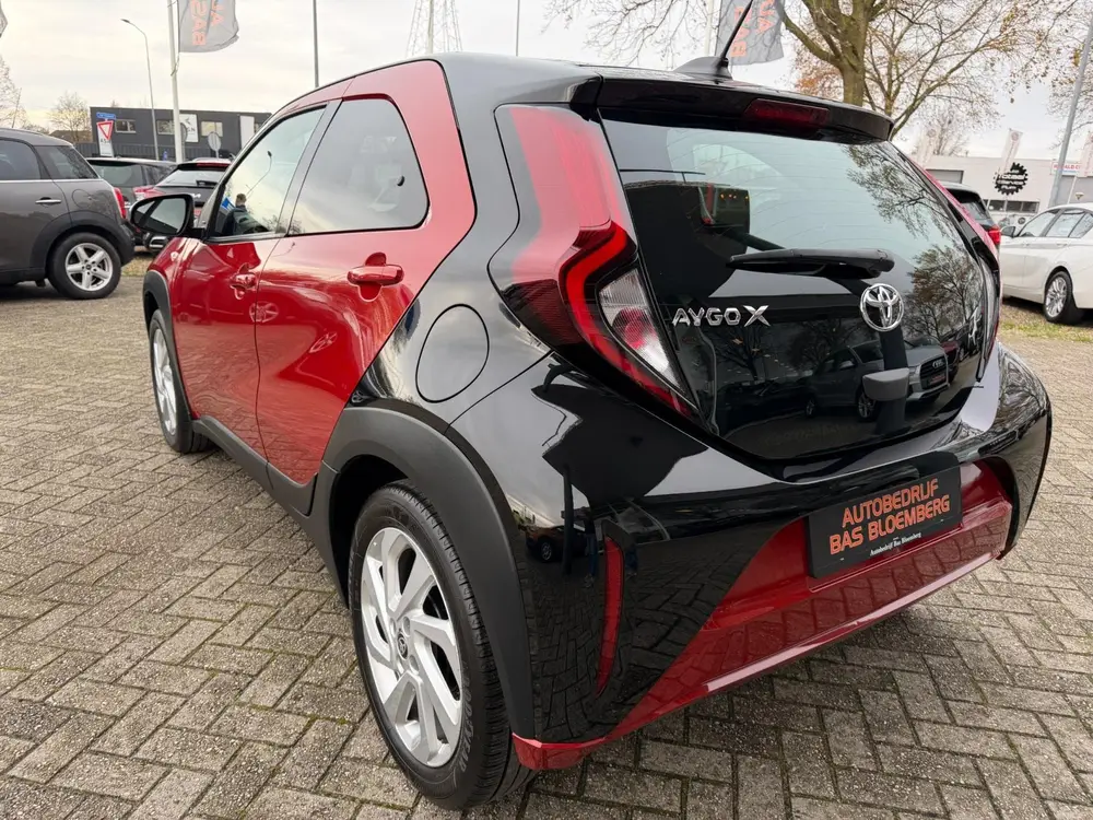 Toyota Aygo X 1.0 VVT-i S-CVT Pulse Automaat uit 2022, foto 3