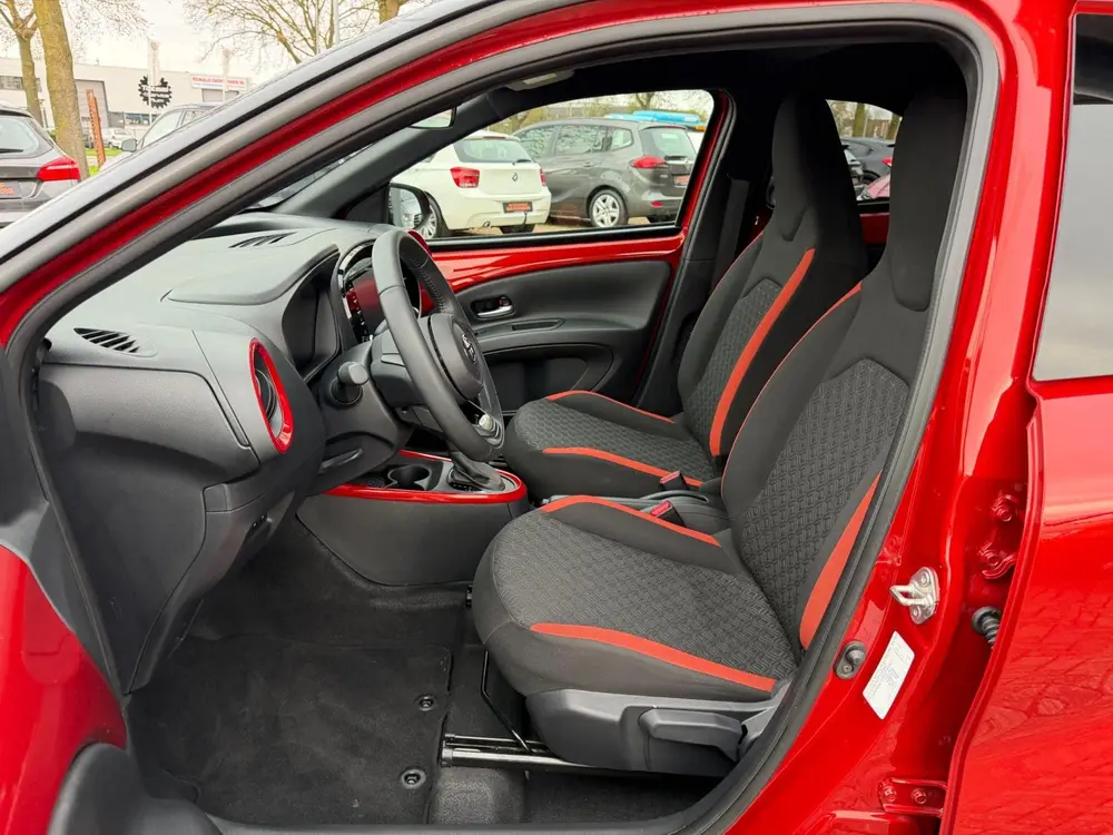 Toyota Aygo X 1.0 VVT-i S-CVT Pulse Automaat uit 2022, foto 6