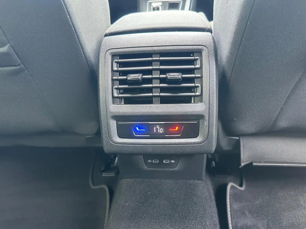 Volkswagen Golf eTSI Life Business!2022 Panodak!IQ-Light!Cam uit 2022, foto 15
