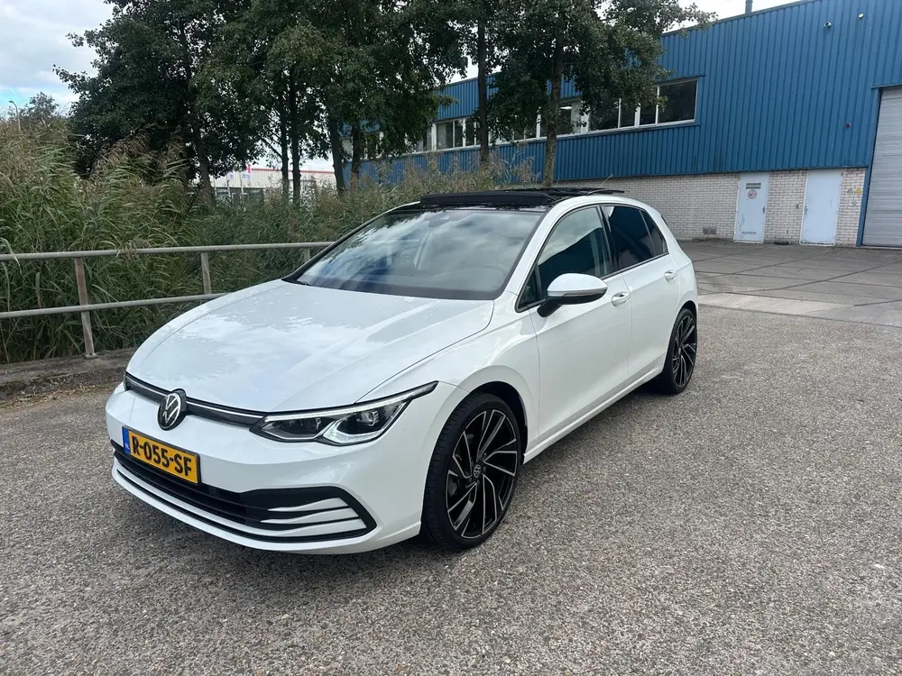 Volkswagen Golf eTSI Life Business!2022 Panodak!IQ-Light!Cam uit 2022, foto 2