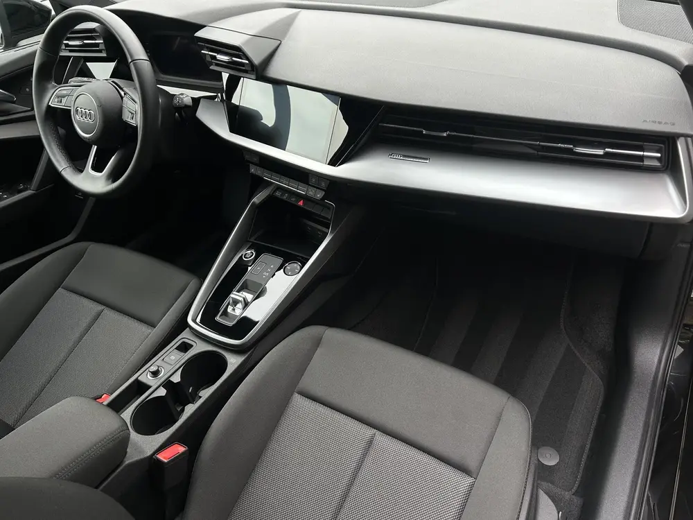 Audi A3 40 TFSI e Edition uit 2022, foto 12