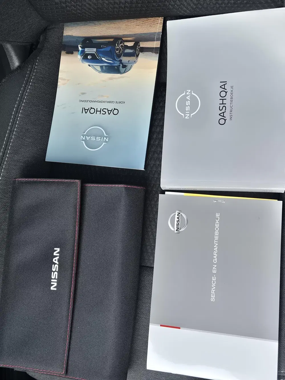 Nissan Qashqai 1.3 MHEV Xtronic Business Design uit 2022, foto 14