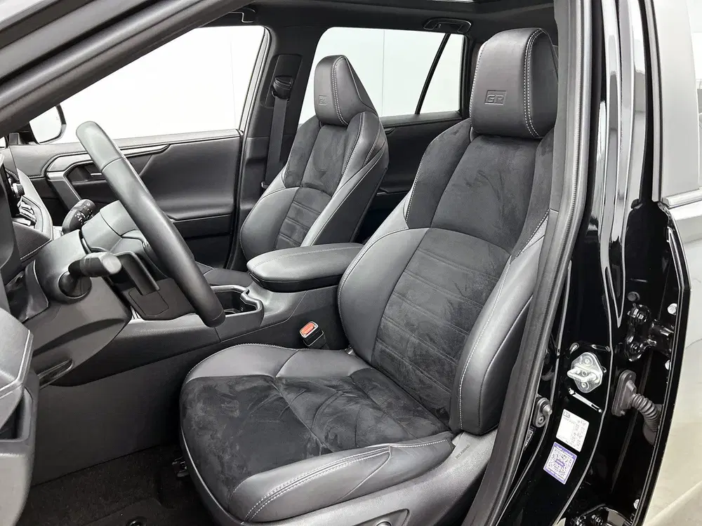 Toyota RAV 4 2.5 Plug-in Hybrid AWD GR SPORT + GR SPORT uit 2025, foto 20