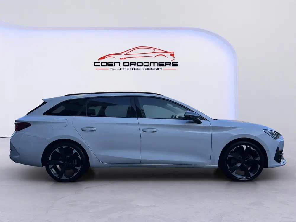 Cupra Leon 1.4 e-Hybrid Business uit 2023, foto 4