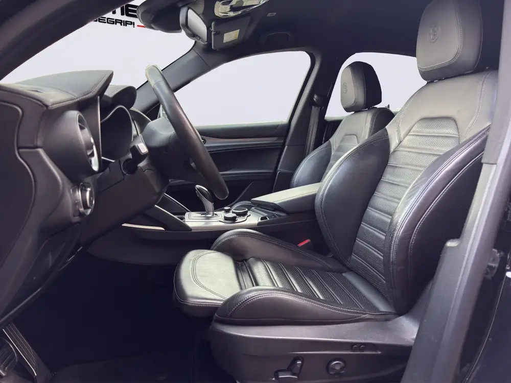 Alfa Romeo Stelvio 2.0 T Q4 AWD B-Tech /Apple Carplay/Camera uit 2020, foto 11