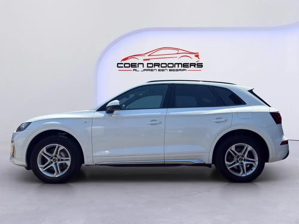 Audi Q5 50 TFSI e quattro S edition uit 2021, foto 2