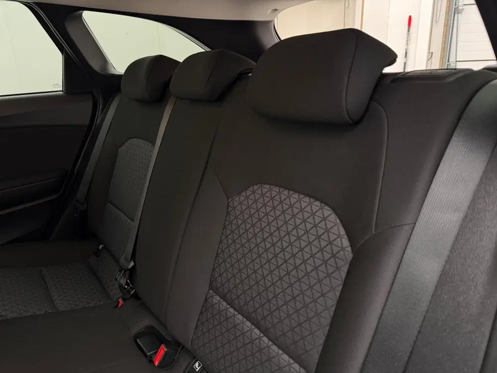 Kia Ceed 1.0 T-GDi DynamicPlusLine uit 2024, foto 13