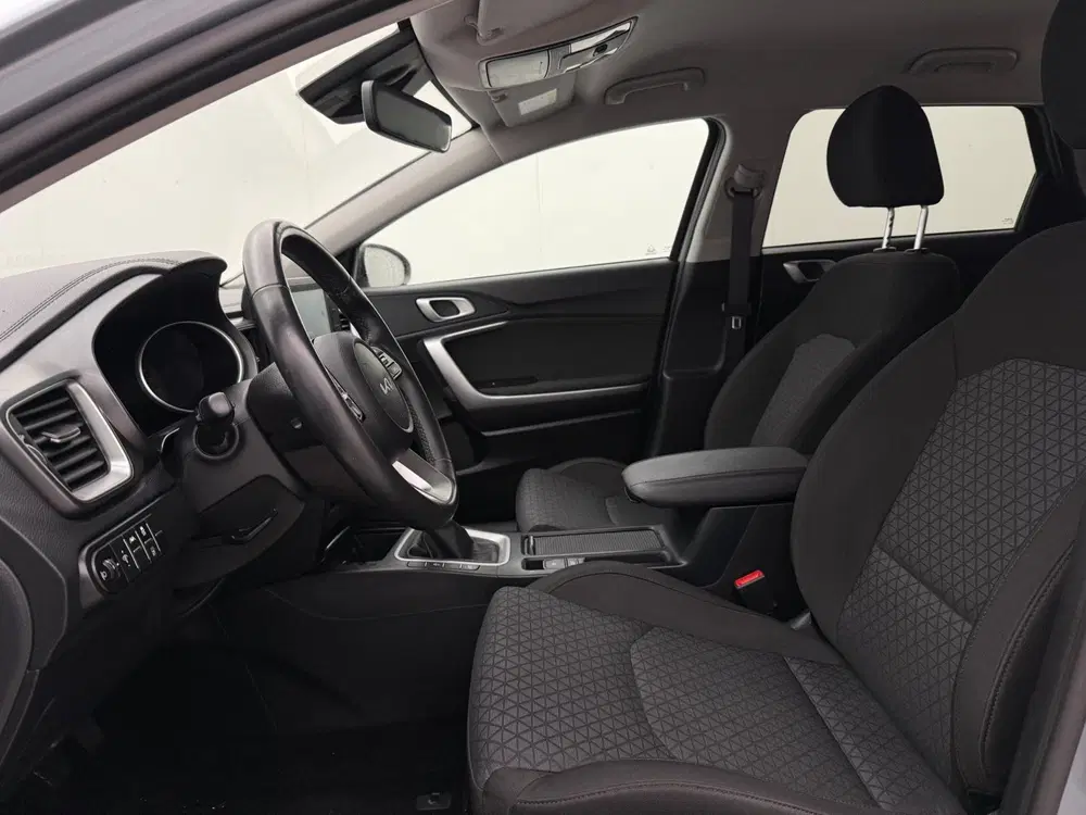 Kia Ceed 1.0 T-GDi DynamicPlusLine uit 2024, foto 5