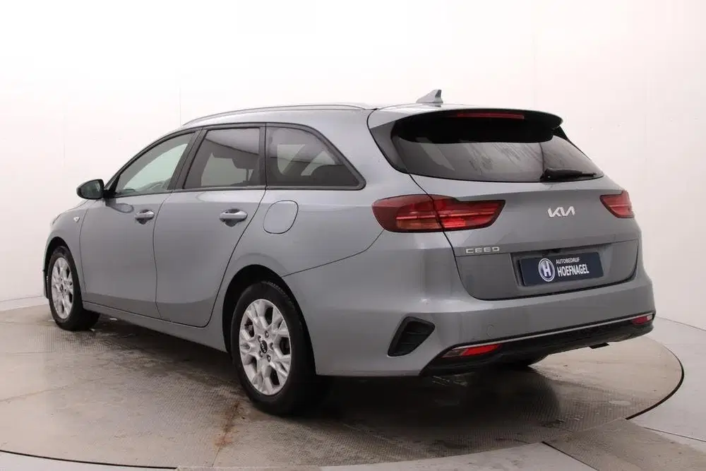 Kia Ceed 1.0 T-GDi DynamicPlusLine uit 2024, foto 8