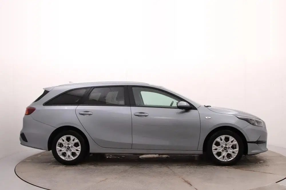 Kia Ceed 1.0 T-GDi DynamicPlusLine uit 2024, foto 9