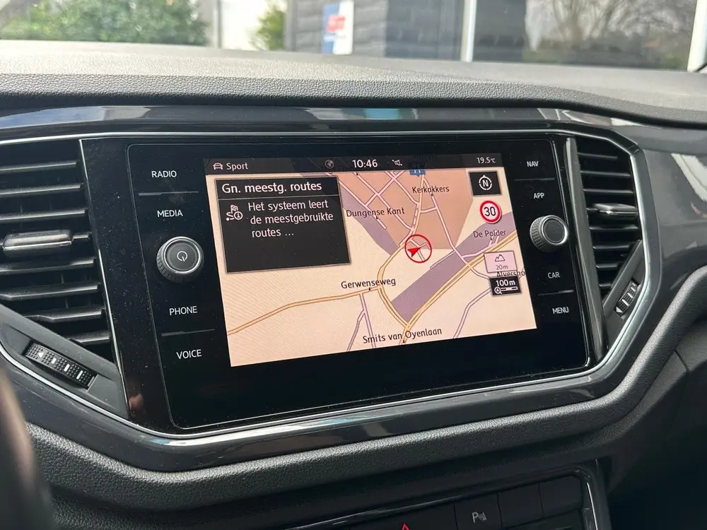 Volkswagen T-Roc 1.5 Sport R-Line, Two-Tone Automaat, Blueto uit 2019, foto 12