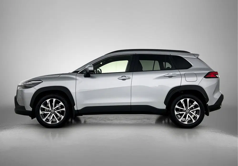 Toyota Corolla Cross 2.0 Hybrid First Edition uit 2023, foto 3