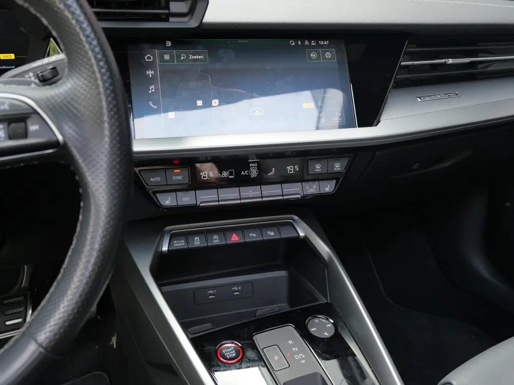 Audi S3 2.0 TFSI QUATTRO EDITION 1 uit 2021, foto 19