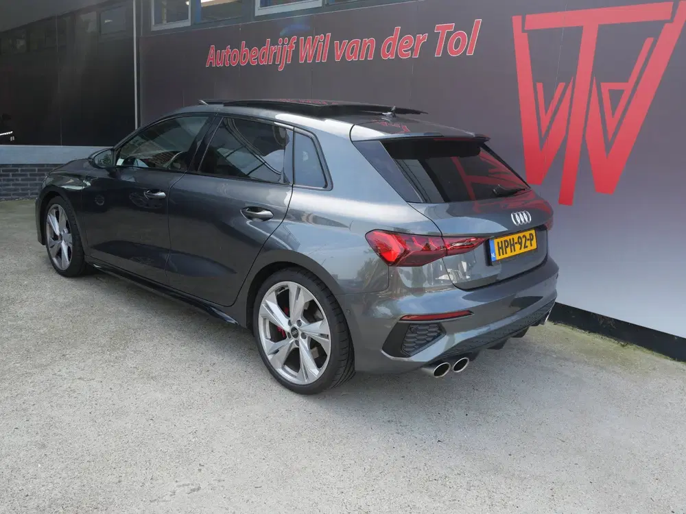 Audi S3 2.0 TFSI QUATTRO EDITION 1 uit 2021, foto 3