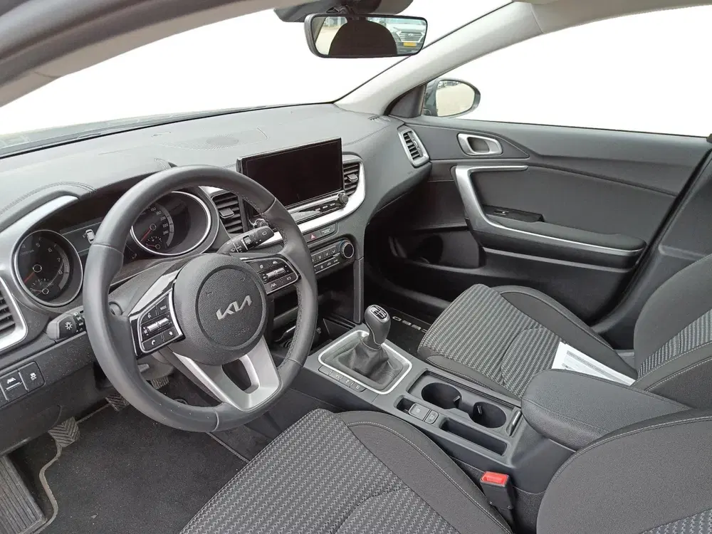 Kia Ceed 1.0 T-GDi DynamicLine uit 2025, foto 13