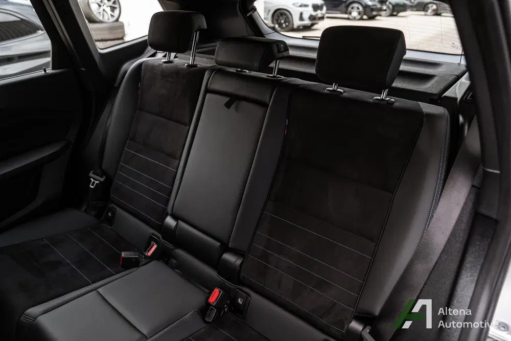 BMW X1 xDrive25e M-sport uit 2023, foto 12