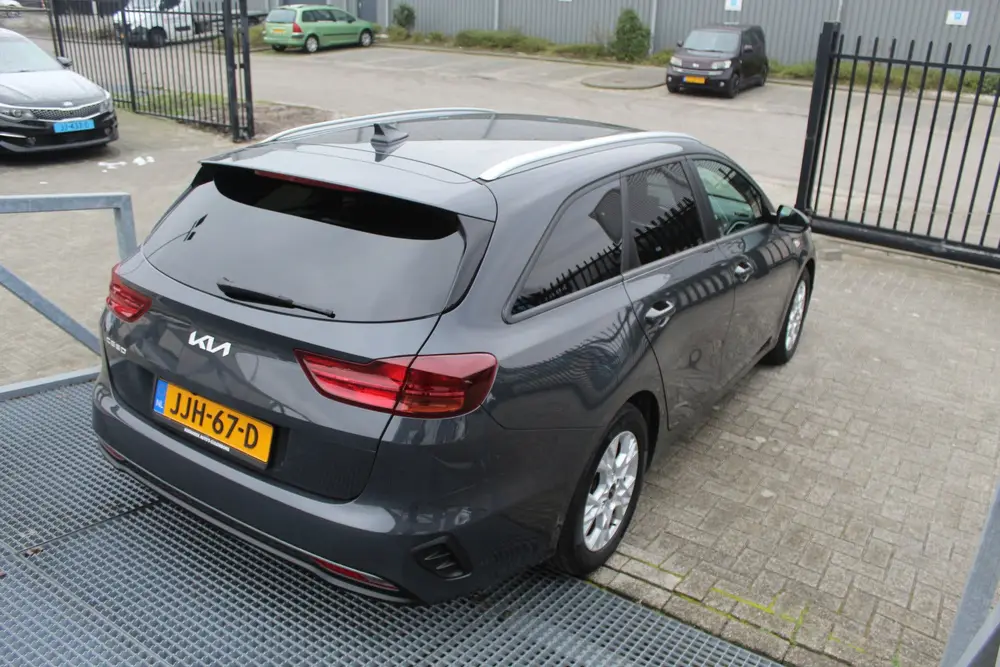 Kia Ceed 1.0 T-GDi DynamicPlusLine Stoelverwarmi uit 2022, foto 7